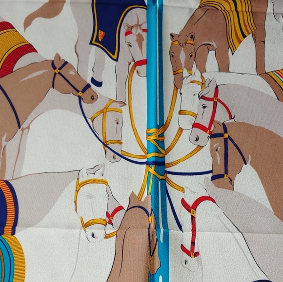 Celine Paris multi horses scarf - Picture 4 of 9
